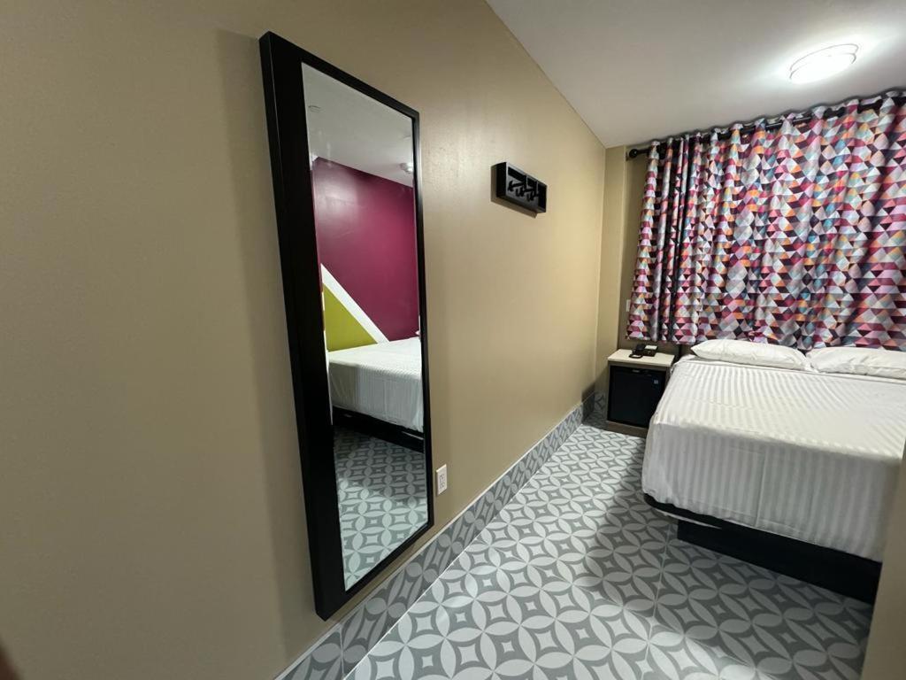 Moon Hotel Brooklyn نيو يورك المظهر الخارجي الصورة